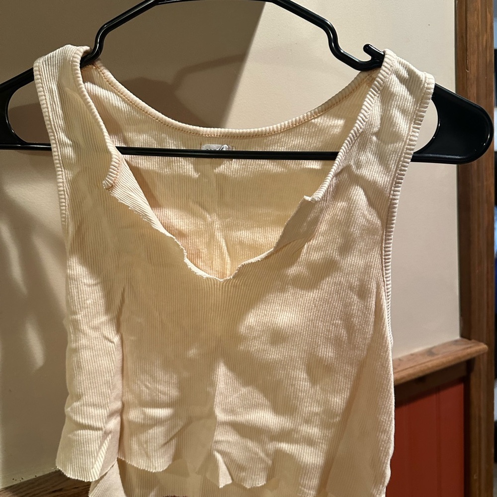 Women's Cream Sleeveless Top